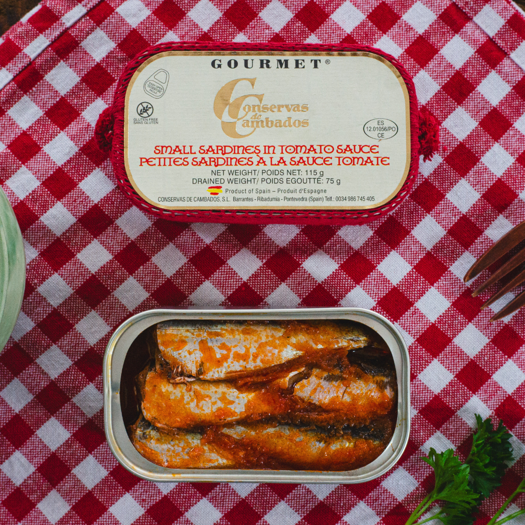Gourmet Small Sardines in Tomato Sauce "Sardinas en Salsa de Tomate". Conservas de Cambado - Solfarmers