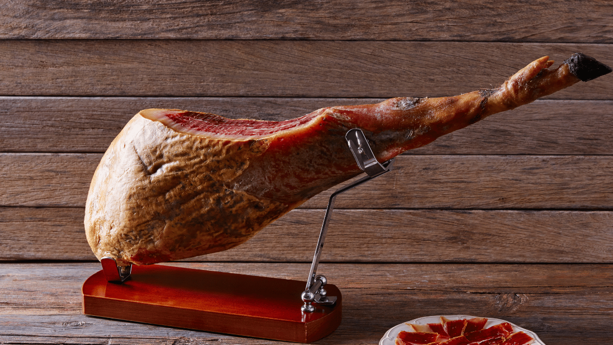 Iberian Ham vs Serrano: Choosing a Gift or Tasting