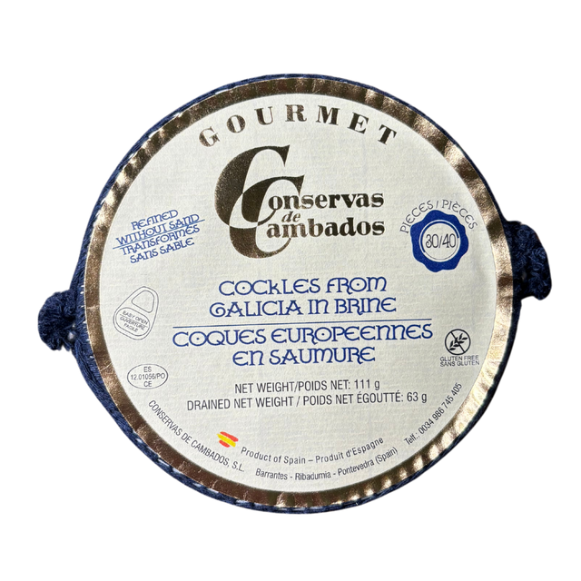 Tender and flavorful gourmet heart cockles in brine, expertly crafted by Conservas de Cambados for an authentic seafood experience.