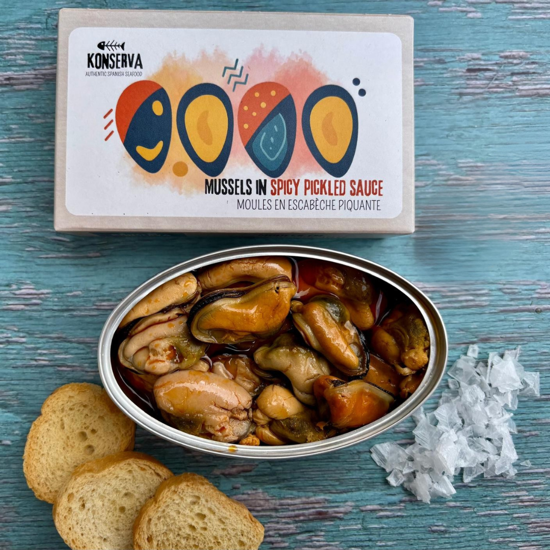 Mussels in Spicy Pickled Sauce - Mejillones en Salsa Picante en Escabeche. Konserva - Solfarmers