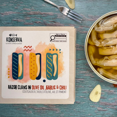 Razor Clams in Olive Oil, Garlic & Chili - Navajas en Aceite Oliva, Ajo y Chile. Konserva